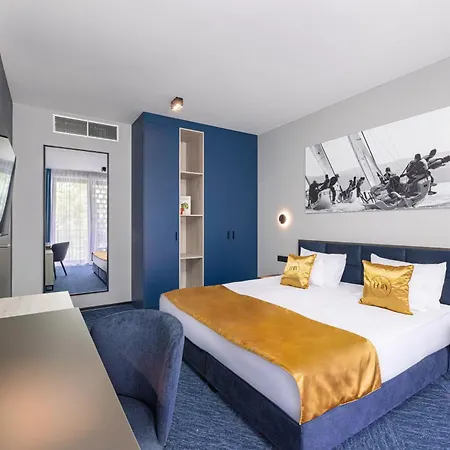 Lua Boutique Roomz- Adults Only Hotel